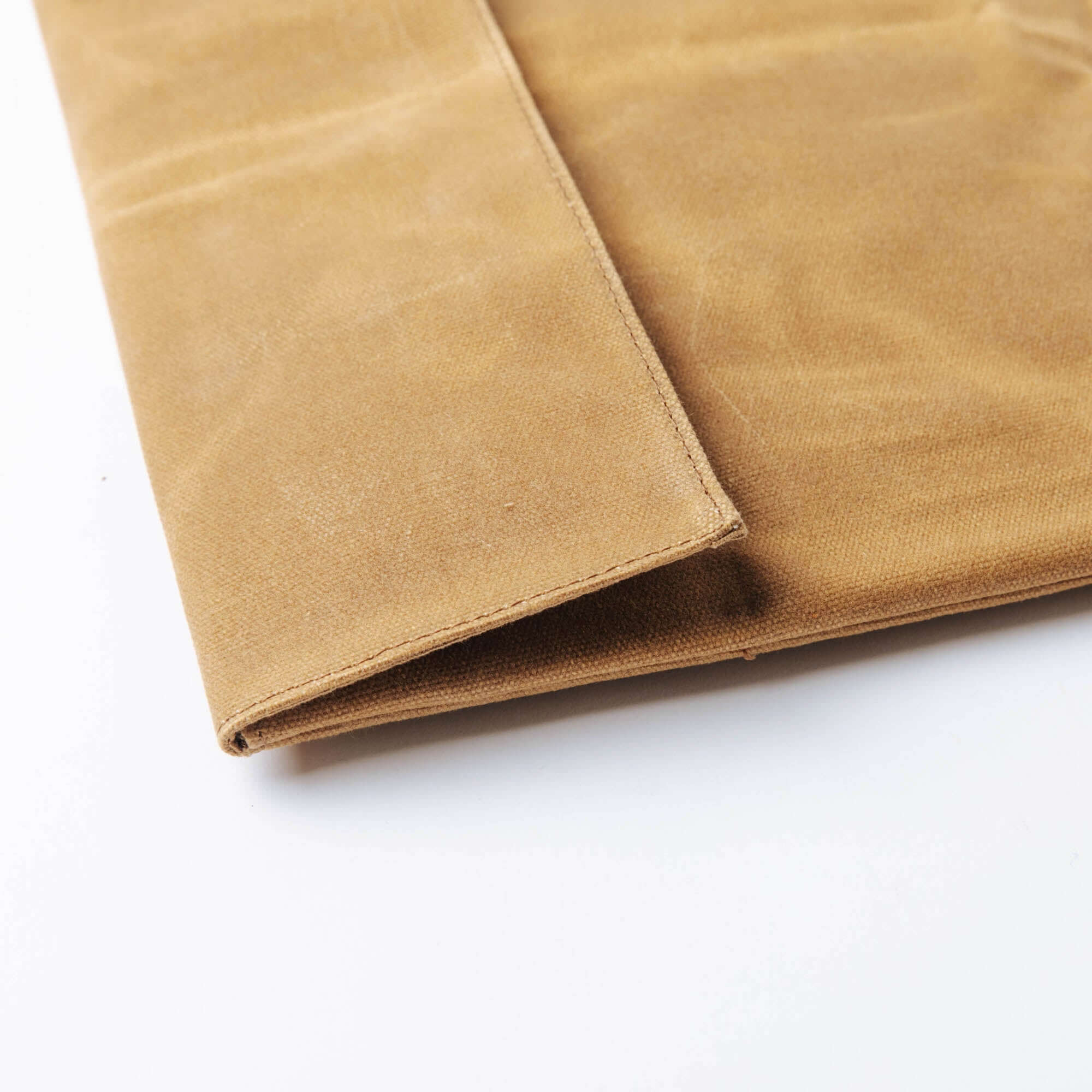 Common Goods Waxed Canvas Laptop Folio
