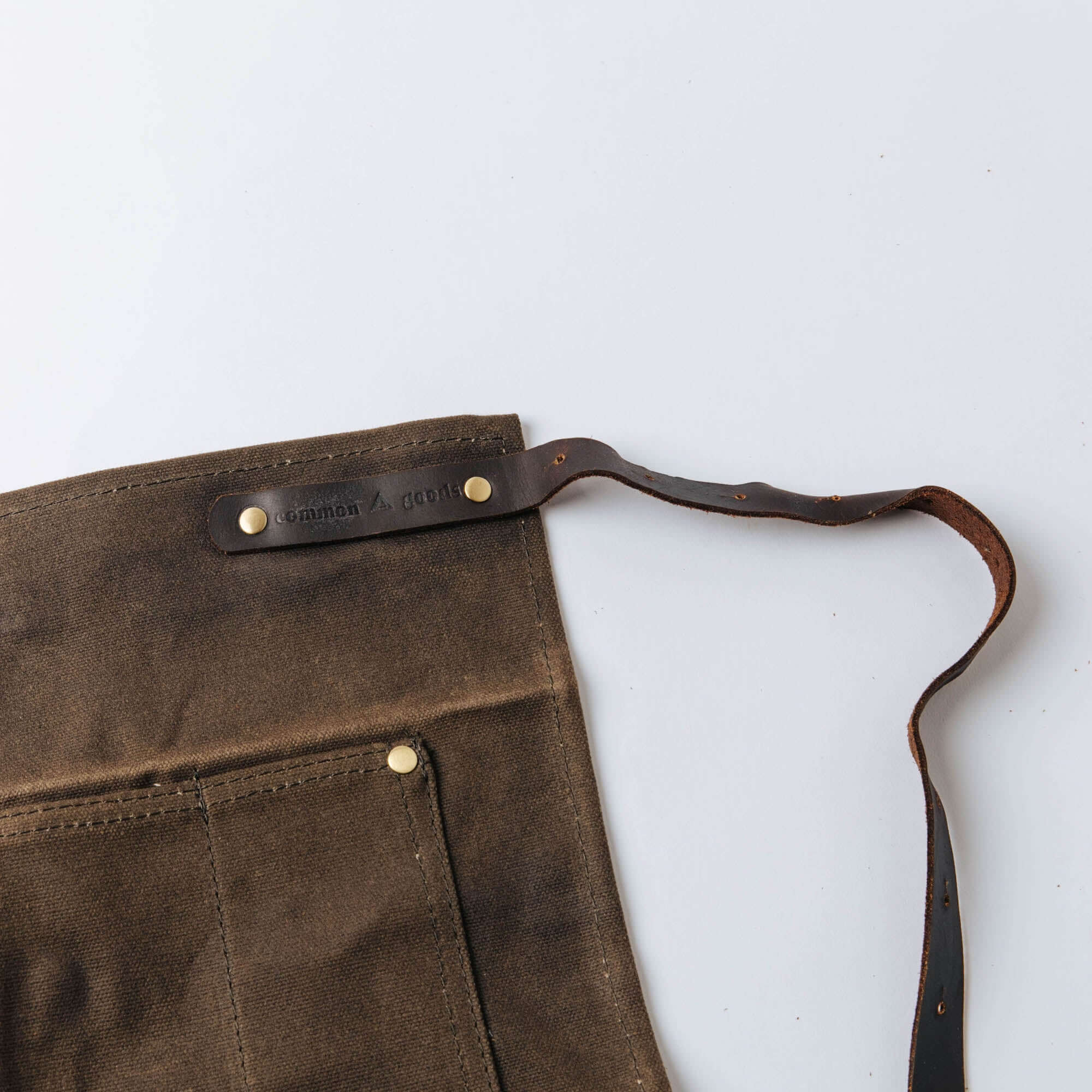 Common Goods Waxed Canvas Waist Apron - details